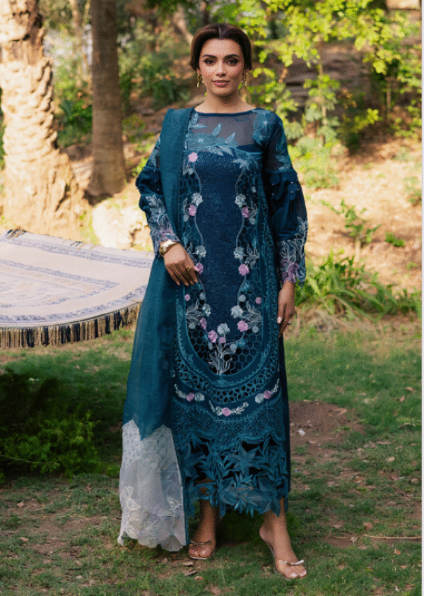 3 PC Luxury Embroidered Lawn by parishay